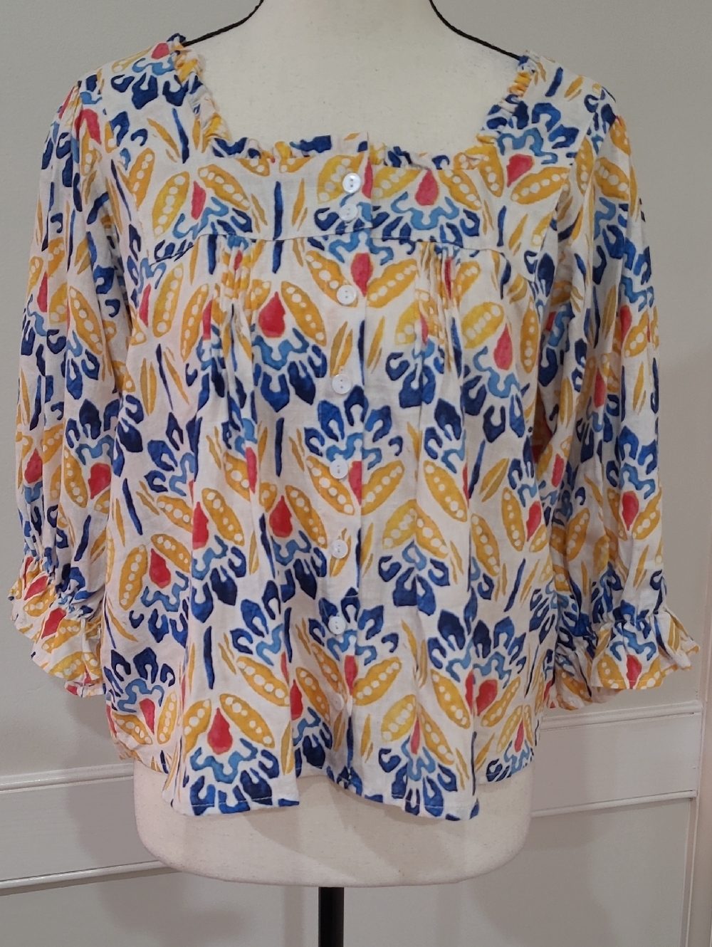 Rachel by Rachel Roy Floral Button-Front Blouse in Yellow, Blue & Coral - Size S